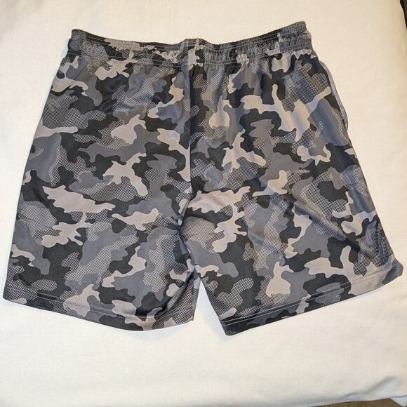 Tek Gear Men's Camo Athletic Shorts - Size Large - Gray - Gym Workout Excellent - Picture 2 of 4